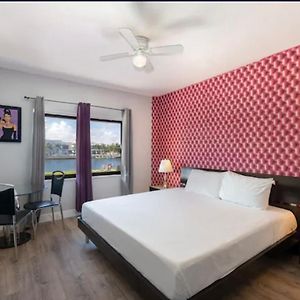 Studio deluxe con letto queen size